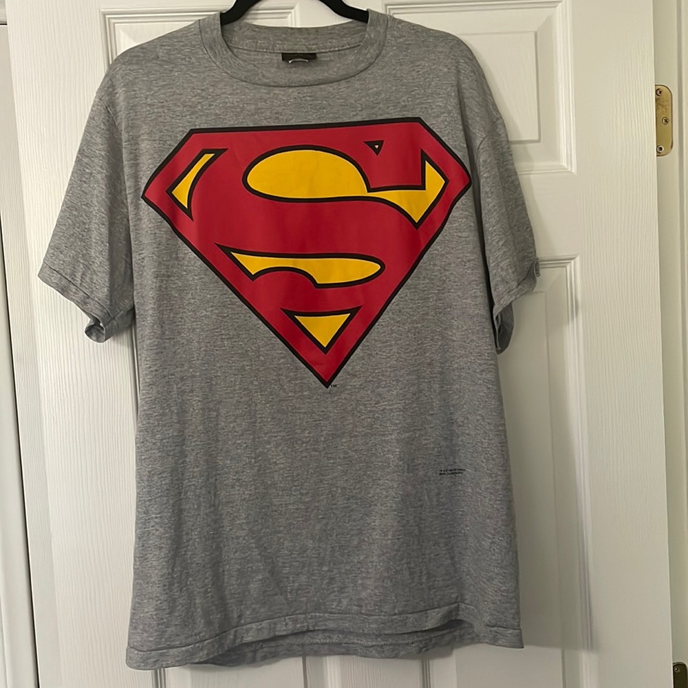 Gray vintage Superman shirt